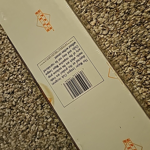 Complete Set Baseball Cards - Picture 4 of 4